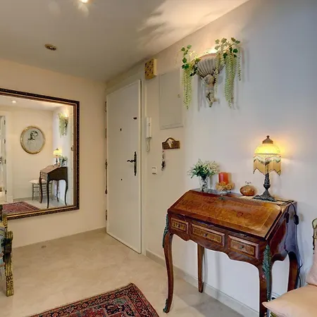 Apartment Malaga Paradise *